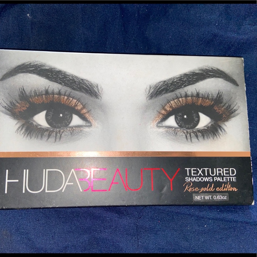 Huda Beauty Rose Gold Palette